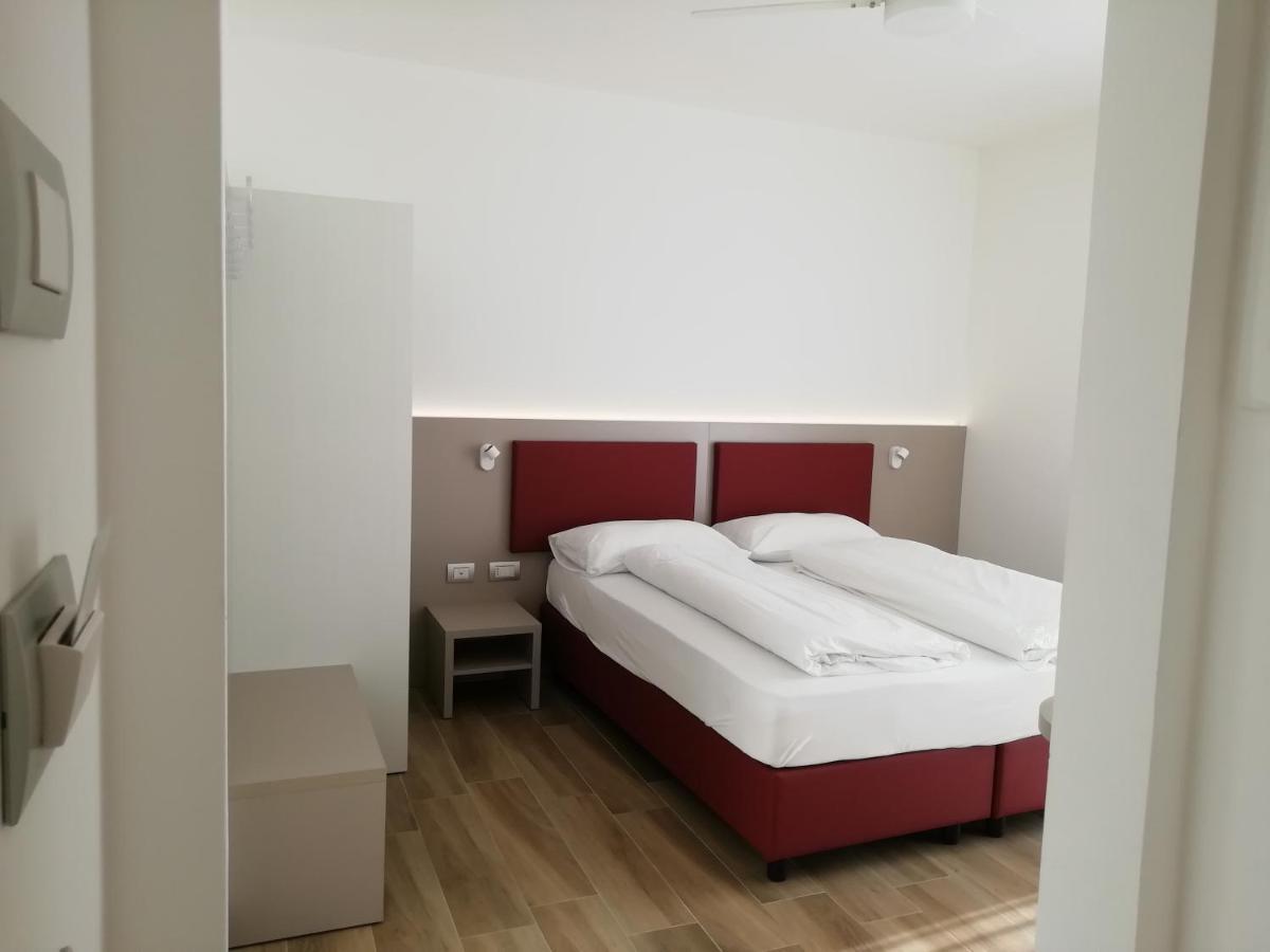 Albergo Garni Francesco トルボレ エクステリア 写真