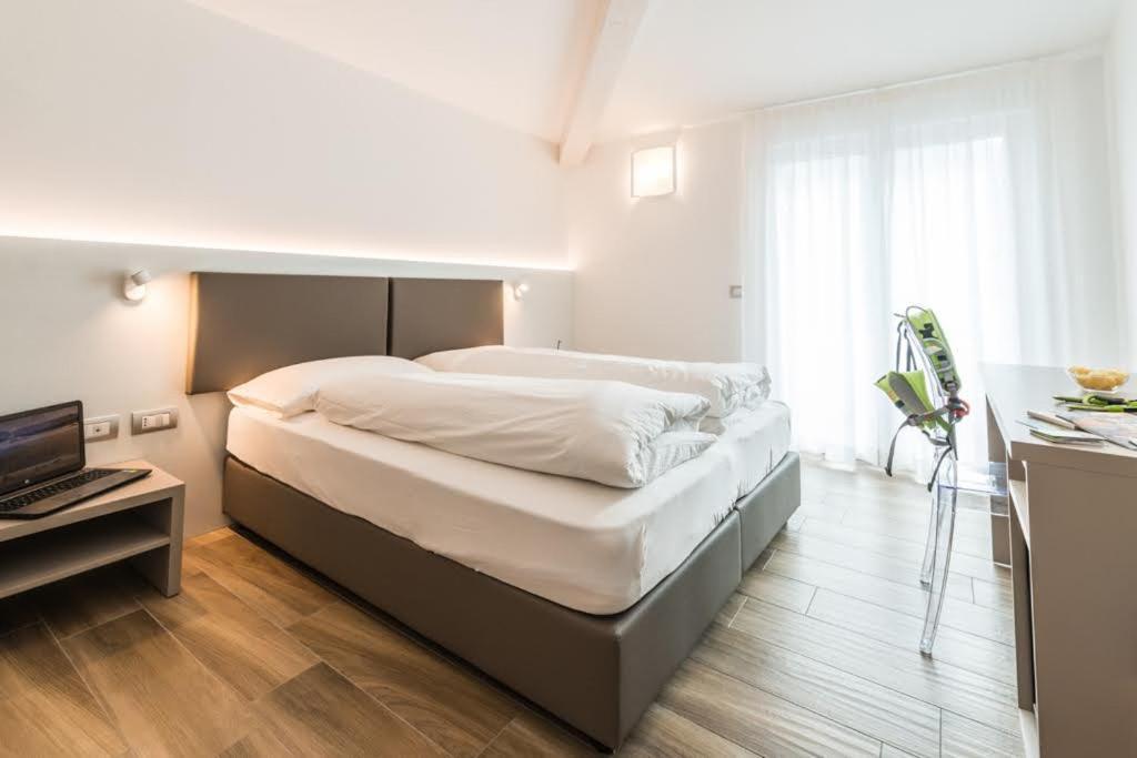 Albergo Garni Francesco トルボレ エクステリア 写真